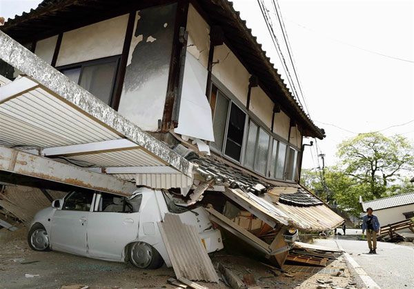 160415-japan-earthquake-destruction-jpo-109a_babf20d5447b9bcf6c9b0c34a4b705f9