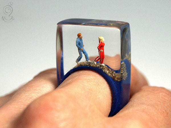 miniature-worlds-inside-jewelry-isabell-kiefhaber-germany-10