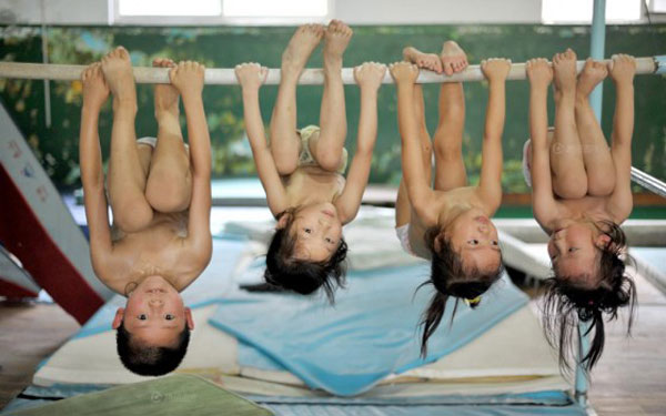 chinese-children-gymnast