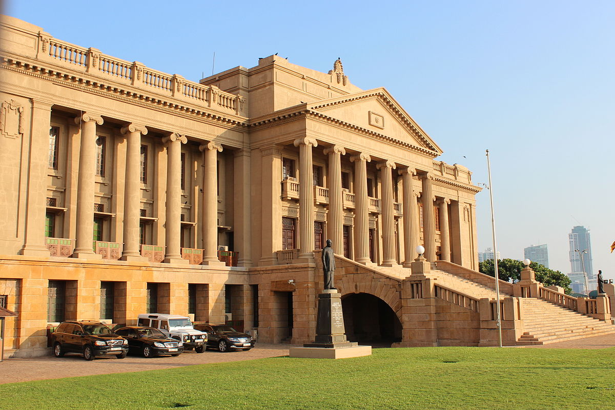 Old_Parliament_Building,_Colombo