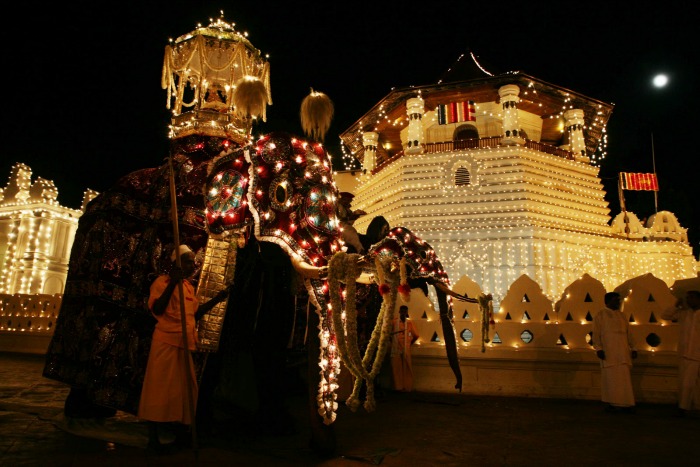 Temple-Of-the-tooth-image-3