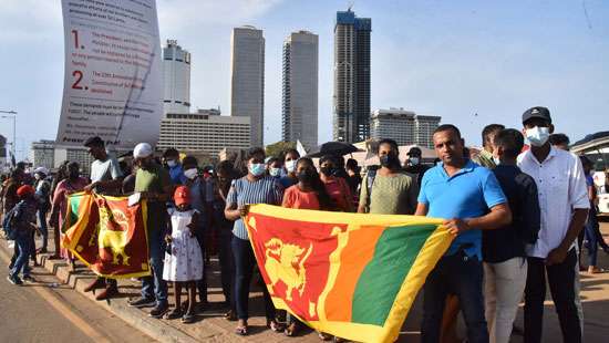 Protest at Galle Face Green continues - Caption Story | Daily Mirror