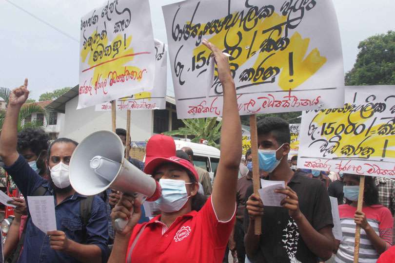 Protest march - Latest News | Daily Mirror