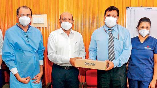 Orient Finance Donates Equipment To Colombo North Teaching Hospital 