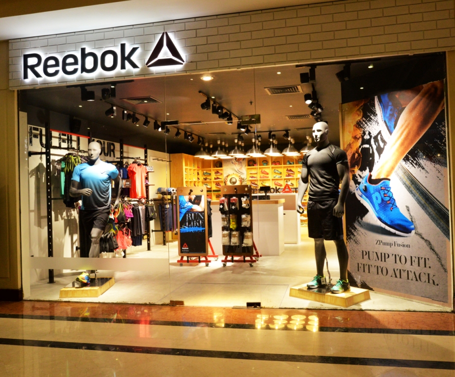 reebok showroom forum mall