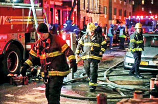 Twelve dead in New York City apartment fire - International | Daily Mirror