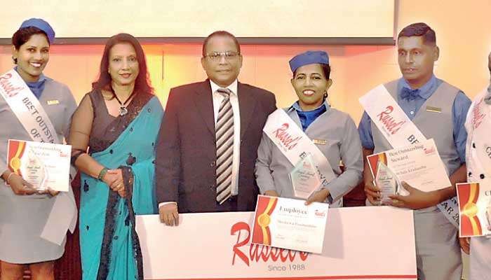 Russel’s celebrates excellence at annual awards