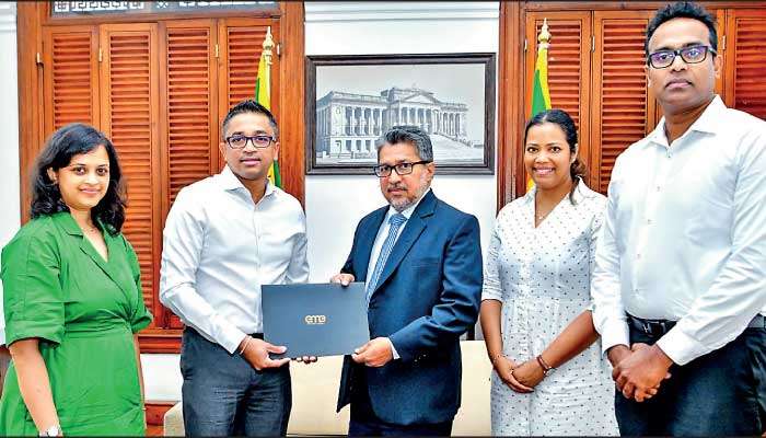 eMarketingEye donates Rs. 10 m to ‘Rebuilding Sri Lanka’ fund