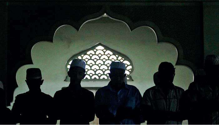 Mullahs and Muslim politics