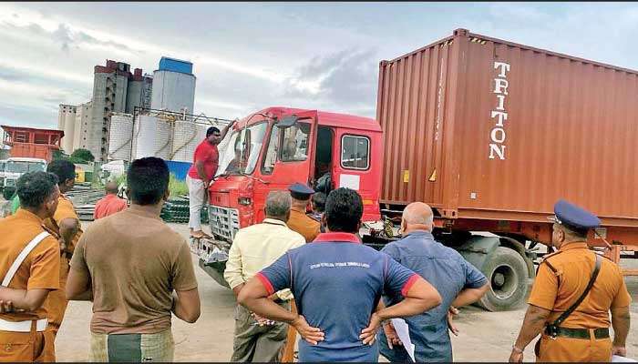 Tragic death of a container driver triggers protests in the private sector