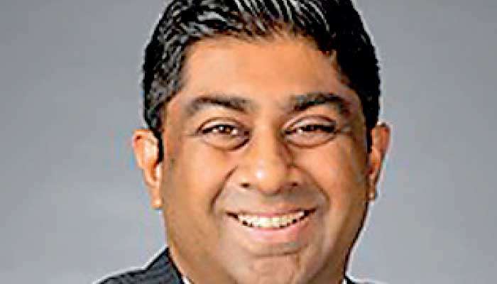 Lakshan Madurasinghe becomes Sri Lanka’s first certified WHY Coach by Simon Sinek’s Why School