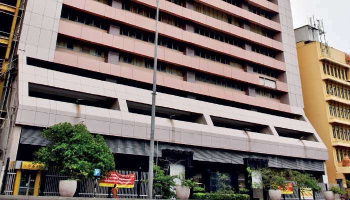 Tax evasion as a criminal offence:  A blessing for taxpayers  and burden on tax officials