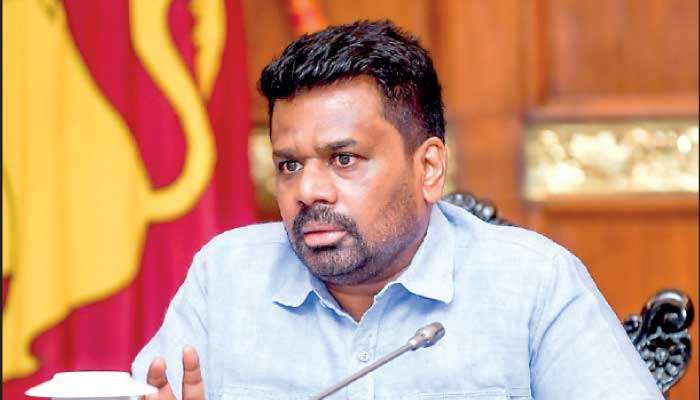 President holds high-level meeting on suburban electric rail rollout