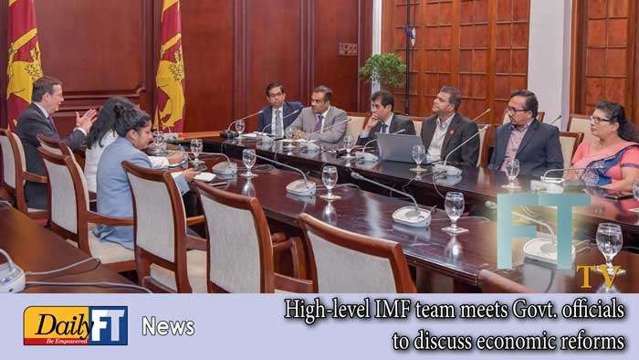 High-level IMF team meets Govt. officials to discuss economic reforms