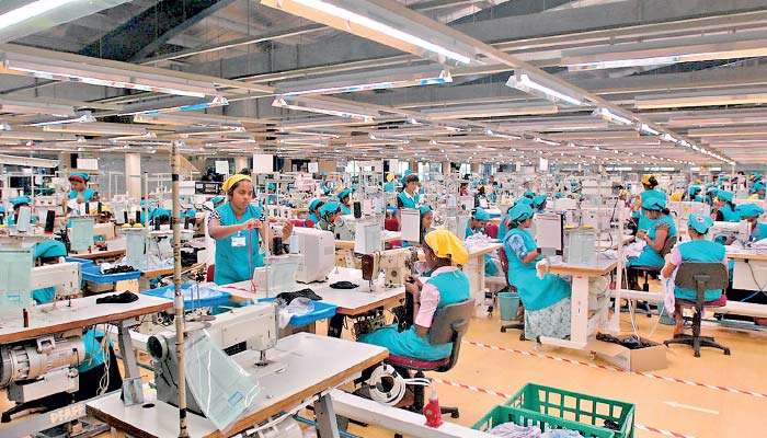 Manufacturing, services PMI expands in March