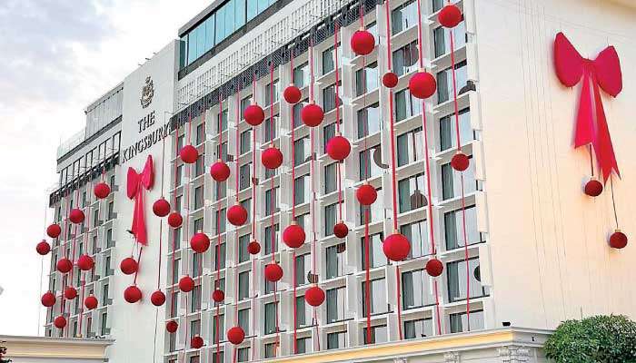 The Kingsbury Colombo unveils wonder of Christmas with dazzling festive decor