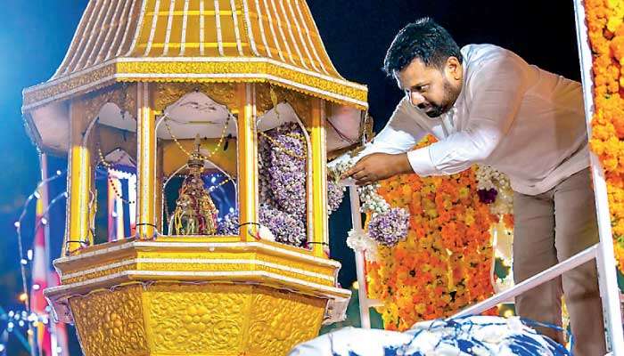 Let’s build nation rooted  in historical heritage: President