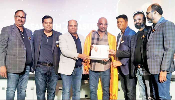 Indian Jain businessmen visit SL