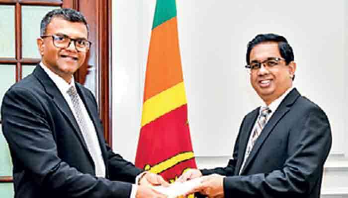 Dr. Harshana Suriyapperuma appointed new Treasury Secretary