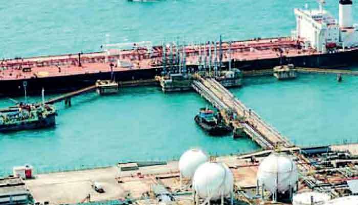 Oil posts sharpest yearly drop since pandemic