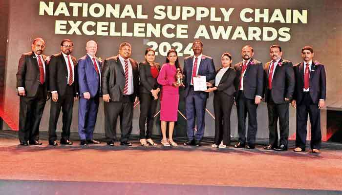 Shako helmets manufacturer Inventive Polymers Lanka wins ‘National Award of Excellence for Best Supply Chain Organisation’