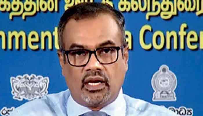 Govt. unveils fiscal roadmap, defends tax reforms