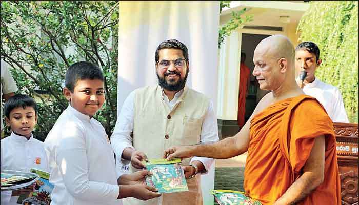 India distributes Sinhala editions of Amar Chitra Katha Jataka tales comic books