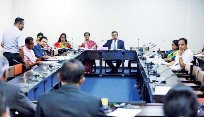 CoPF approves tea exports regulations, cheque law reforms and AI pilot in Parliament