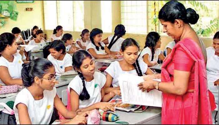 Need the right institutions and processes to override politics in curricular reforms