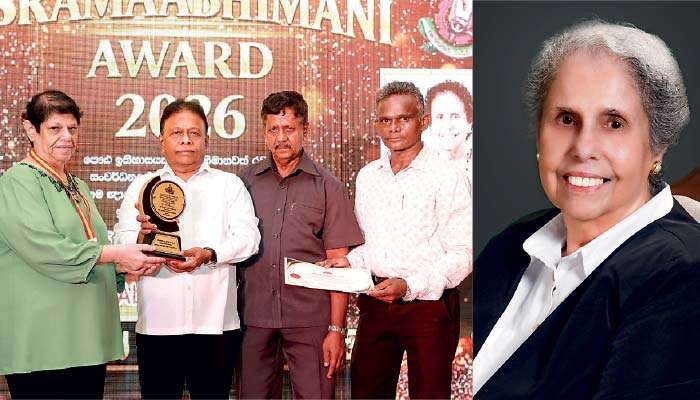 Aban Pestonjee awarded with Sramaabhimanee Gold Award