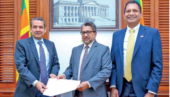 DFCC Bank donates Rs. 50 m to ‘Rebuilding Sri Lanka’ Fund