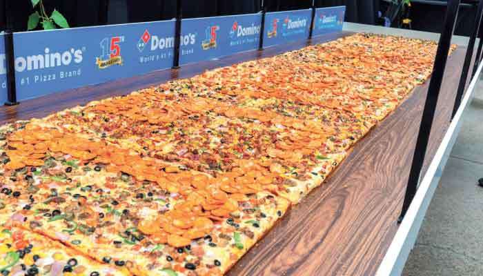 Domino’s Sri Lanka marks 15 years with longest pizza in Sri Lanka