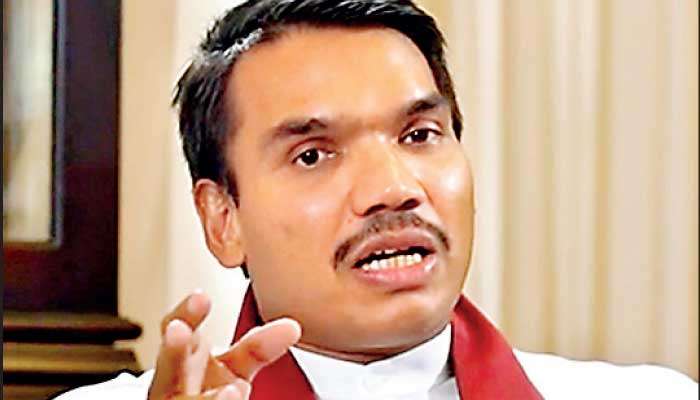 Namal accuses President of attempts to dismantle SLPP