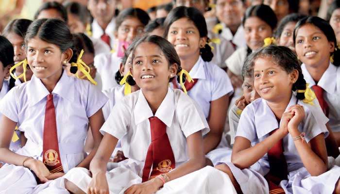 Moral duty of Govt. to speak to parent-teachers before deciding to close schools