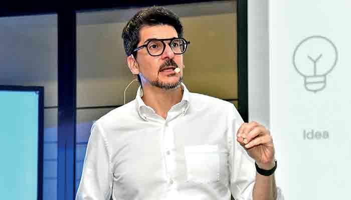 Why business models, not ideas, decide who wins