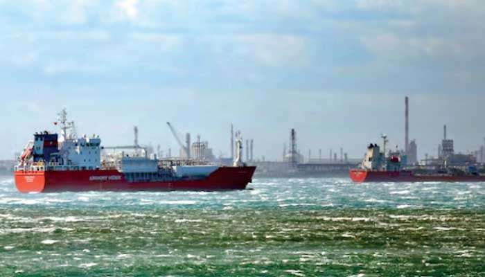 Oil, power, economy and stability: Strait of Hormuz and did global community neglect vitality