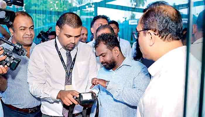 Bank of Ceylon joins in national transport digitalisation initiative at Makumbura