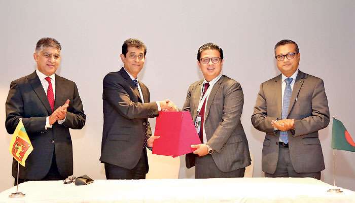 Ceylon Chamber of Commerce hosts business dialogue with visiting DCCI delegation from Bangladesh