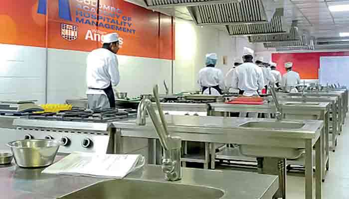 Global hospitality career after O/Ls with CAHM and William Angliss Institute Australia