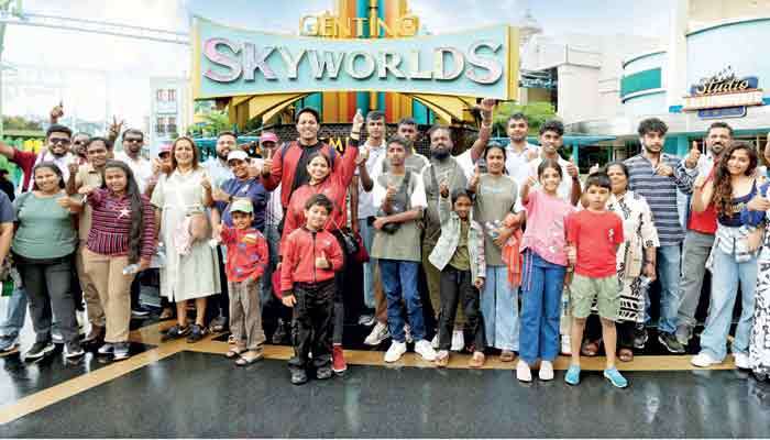 Ceylinco Life takes ‘Family Savari’ winners on memorable Malaysian adventure