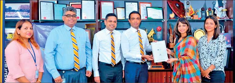 HNB Assurance and HNB General Insurance join hands with Sri Lanka Institute  of Directors