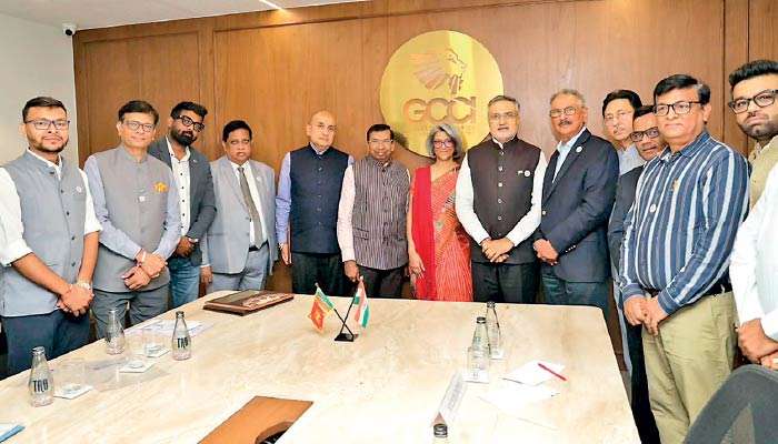 Ceylon Chamber of Commerce and Gujarat Chamber of Commerce & Industry sign MoU