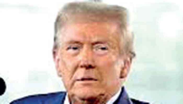 Top Trump adviser says Iran war price tag at $ 12 b so far