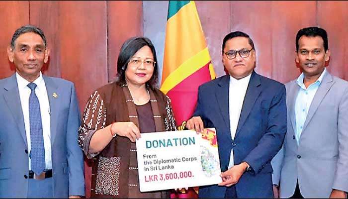 Colombo-based diplomats make Rs. 3.6 m personal contribution to ‘Rebuilding Sri Lanka’ Fund