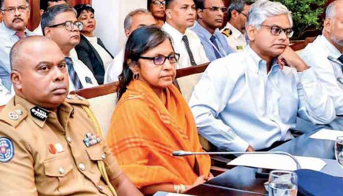 Several key decisions to accelerate tourism development