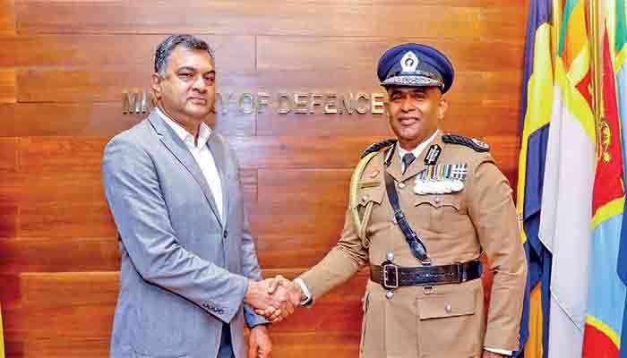 New IGP calls on Defence Secretary