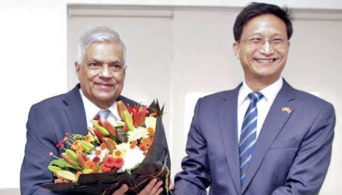 Chinese envoy meets Ranil