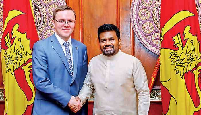 Russia ready to support  Sri Lanka, agrees to supply fuel