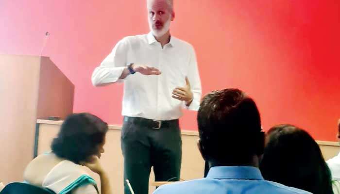 Baur’s CEO delivers leadership session to BOI top executives