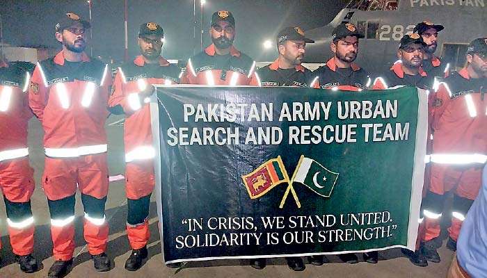 Pakistan sends first disaster-relief flight with specialised rescue team